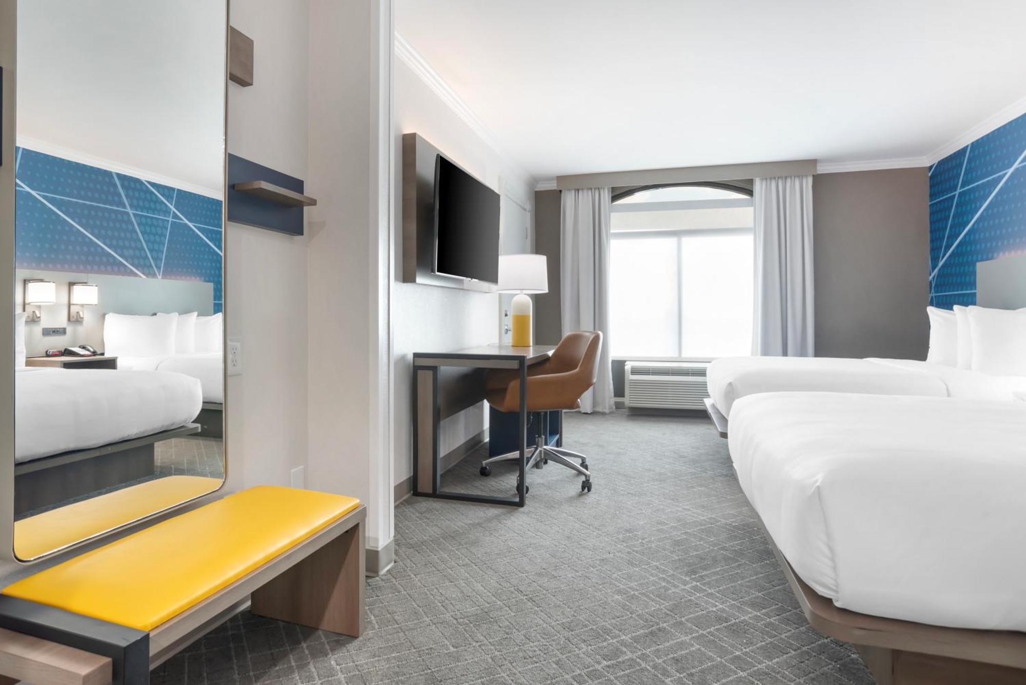 Comfort Inn & Suites New Orleans Airport North Кеннер Экстерьер фото