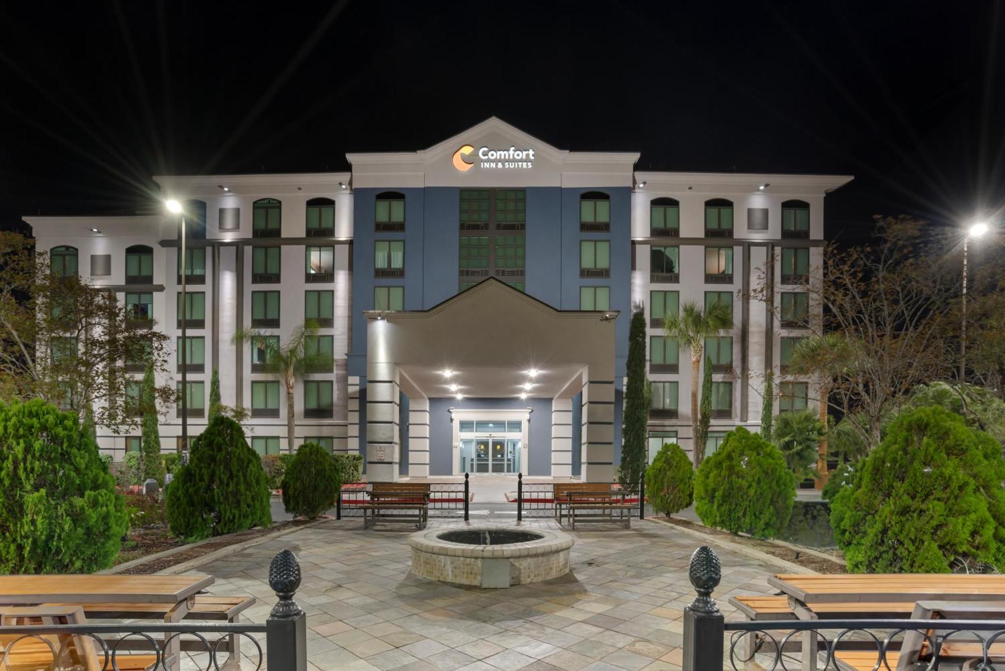 Comfort Inn & Suites New Orleans Airport North Кеннер Экстерьер фото