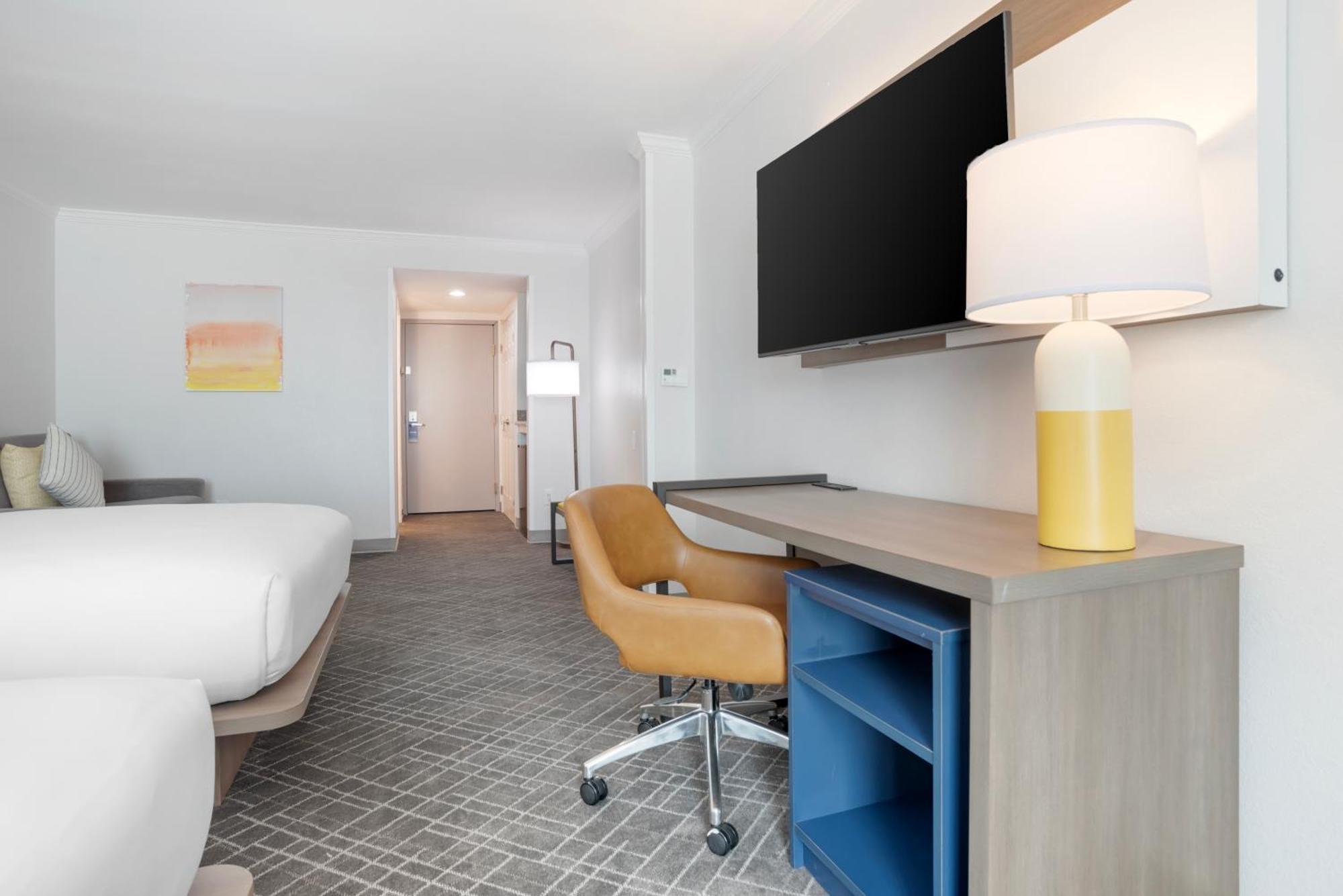 Comfort Inn & Suites New Orleans Airport North Кеннер Экстерьер фото