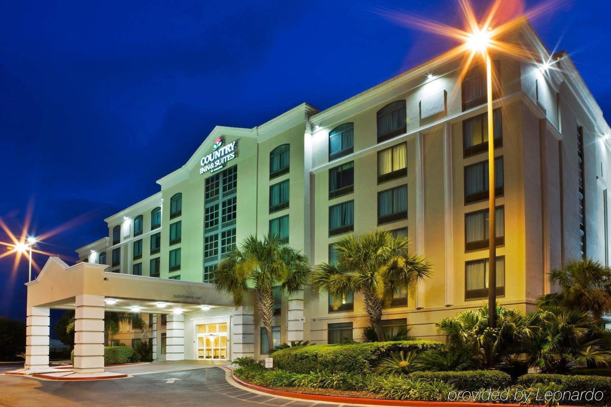 Comfort Inn & Suites New Orleans Airport North Кеннер Экстерьер фото